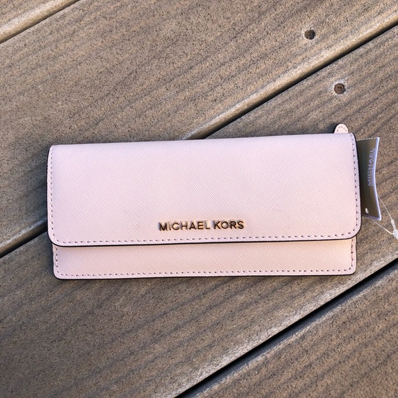 Authentic NWT Michael Kors jet set flat wallet - Picture 2 of 6